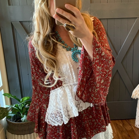 FLASH SALE! New Boho Vintage Lace Floral Long Sleeve Dress - Picture 2 of 9